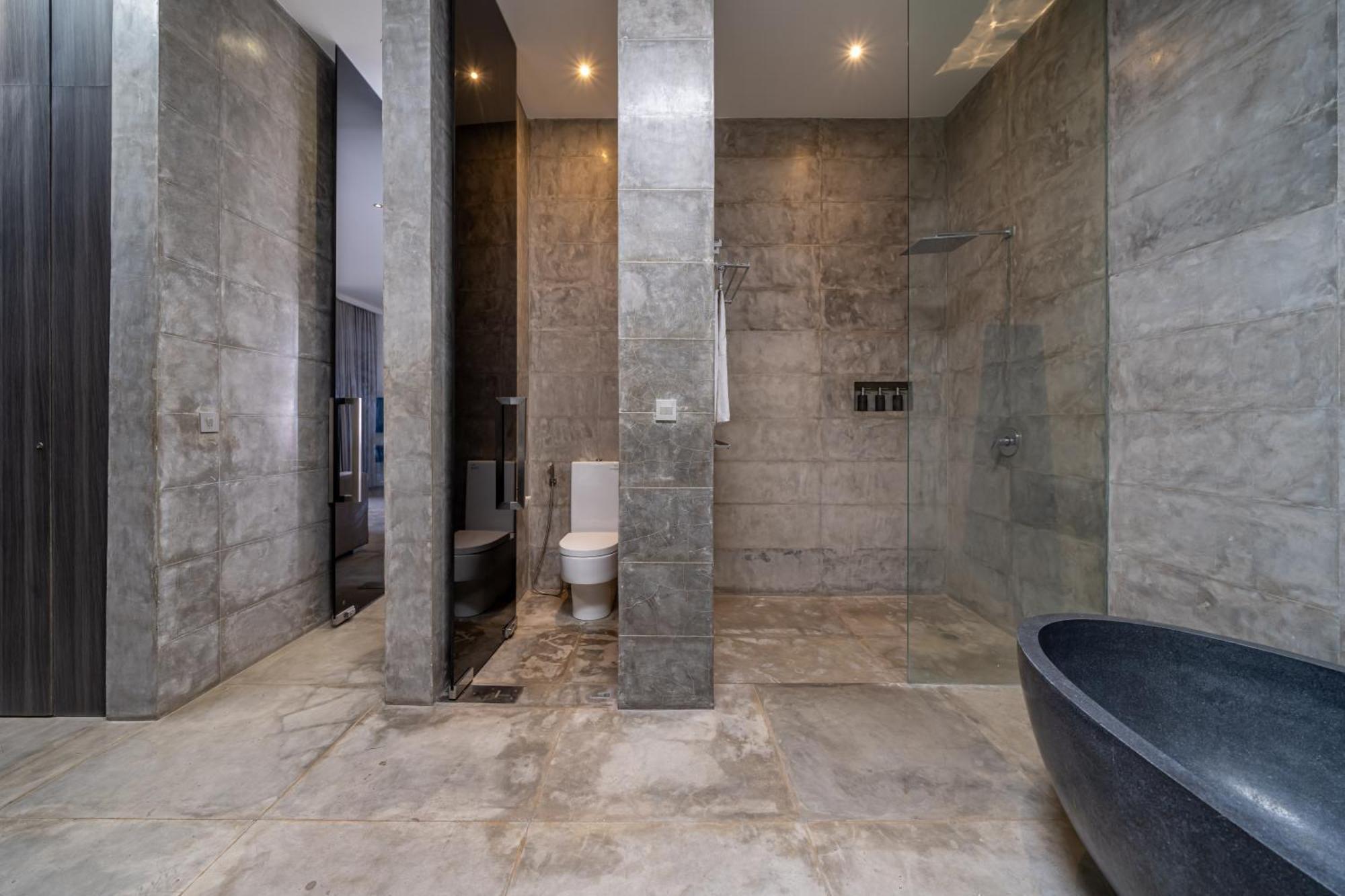 Villa Simpatico Spacious 6 Bedroom Retreat In